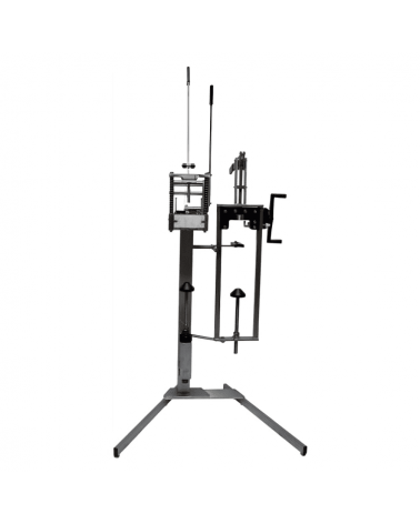 Reinforced manual capper 01